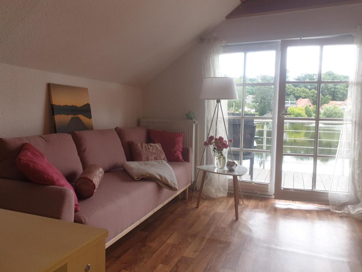 Apartment Am Stadtsee Мелльн Екстер'єр фото