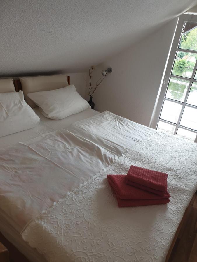 Apartment Am Stadtsee Мелльн Екстер'єр фото